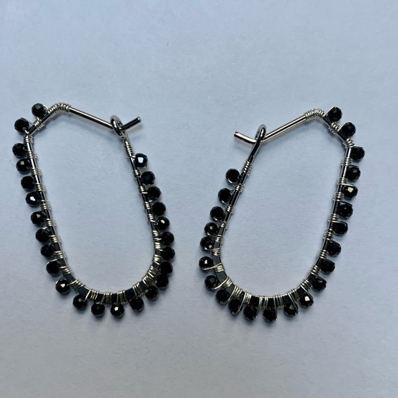 Black Spinel Earrings (Rhodium Plated) - Picture 2 of 4